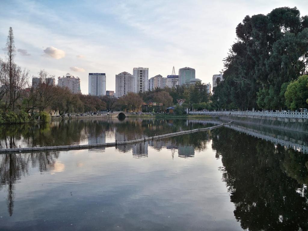 Dynasty International Hotel Kunming Eksteriør bilde