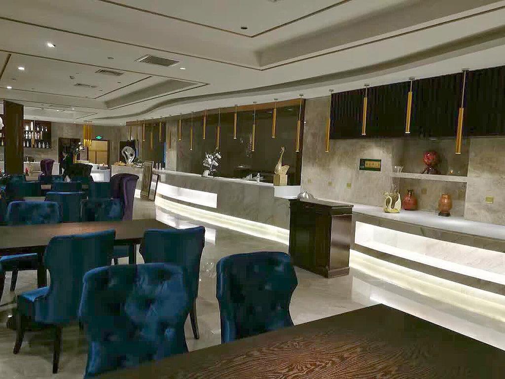 Dynasty International Hotel Kunming Eksteriør bilde