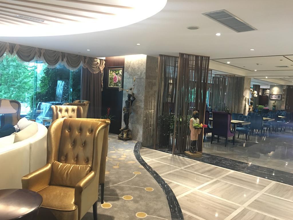 Dynasty International Hotel Kunming Eksteriør bilde